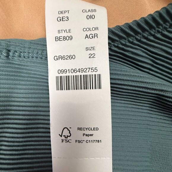 J. Crew Ribbed Square-Neck One-Piece Swimsuit Teal Size 22 NWT Summer Beach - Picture 7 of 11